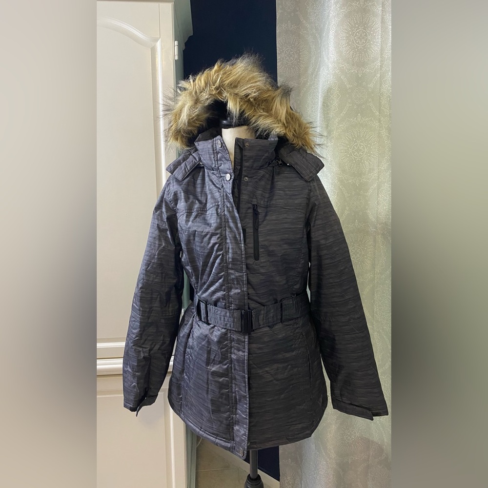 Women’s coat- XL - gray/black with fur trim, removable hood. Gently used.